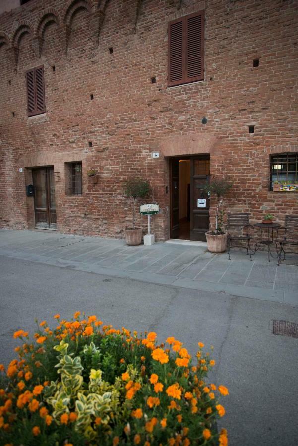 Affittacamere Caliani Buonconvento Exterior photo